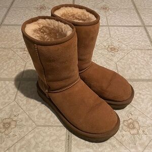 Ugg Classic Short II Boots Chestnut